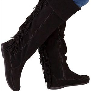 COPY - Minnetonka fringe boots